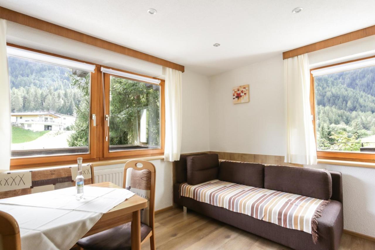 Ferienwohnungen Oetztal Sautens Exterior foto